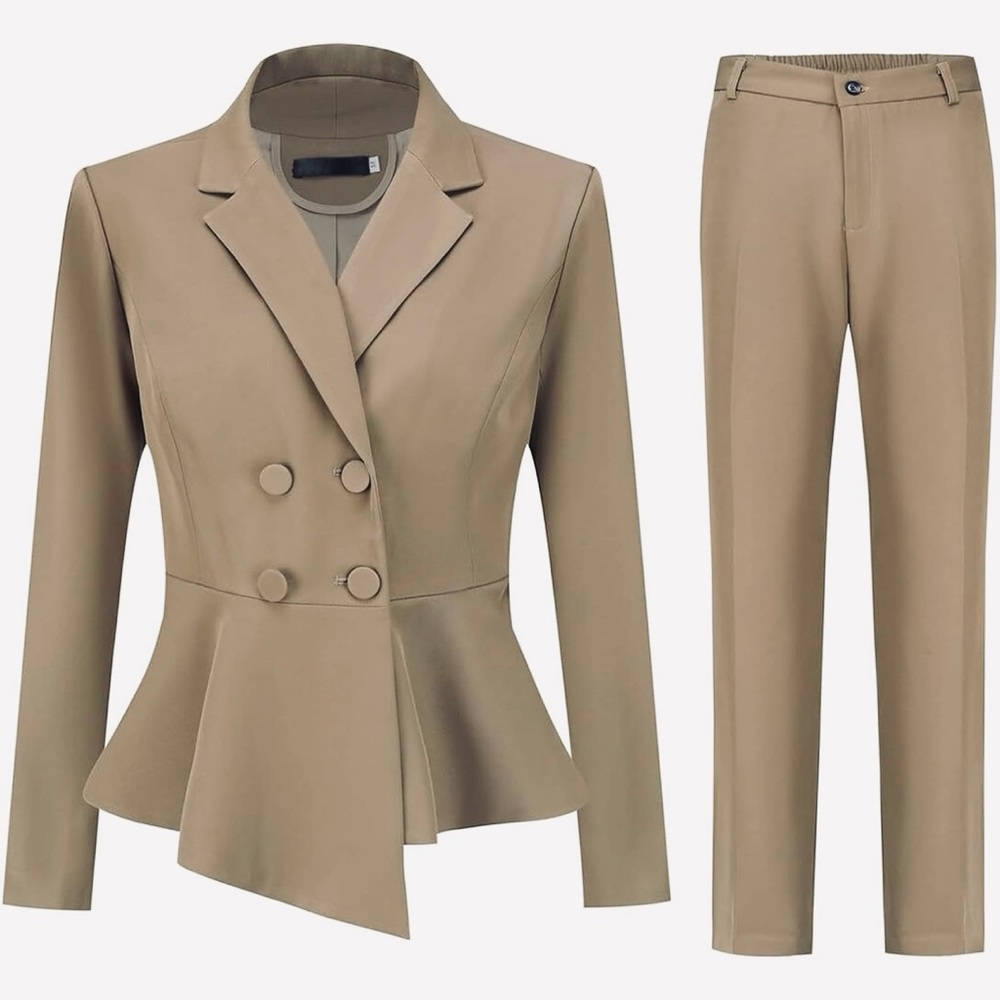 BNWT Sz Med Elegant Tan Women's Suit Set w Notched Lapel w Sz Med Matching Pants